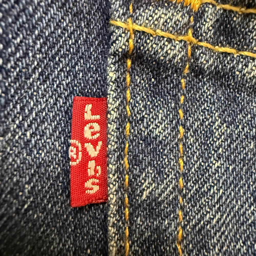 Levi's 505 Straight Leg Jeans - Classic Blue - Picture 4 of 5